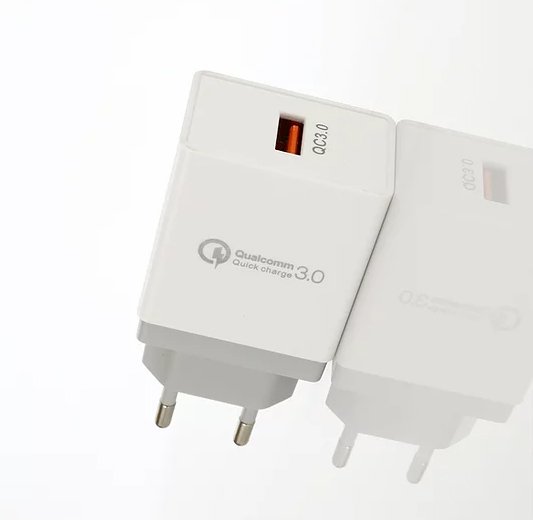 Reddax 3.0A + PD Hızlı Şarj Aleti Beyaz