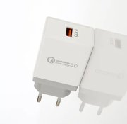 Reddax 3.0A + PD Hızlı Şarj Aleti Beyaz